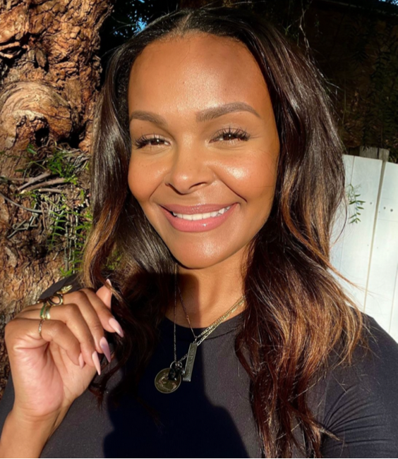 FIND OUT WHAT PRODUCTS SAMANTHA MUMBA IS OBSESSED WITH!